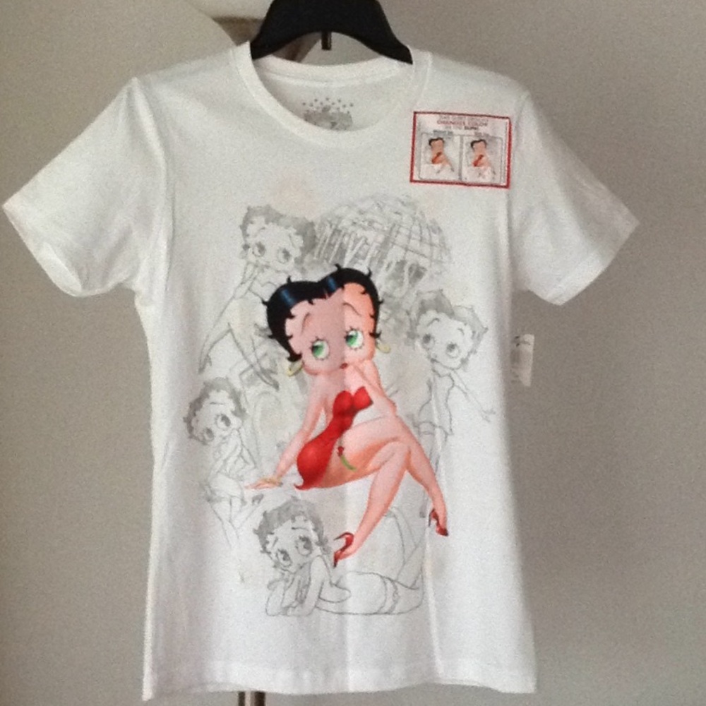 💋Betty Boop - 'Changes Color in the Sun' T Shirt